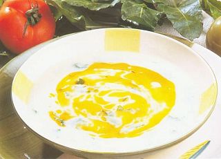 Şehriyeli Yoğurtlu Pazı Çorbası (5 Kişilik) tarifi